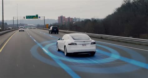 Tesla Autopilot 8.0 uses radar to prevent accidents like the fatal ...