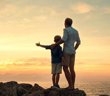 Imagem De Pai E Filhos - Pai E Filho Fotos e Imagens para Baixar Grátis