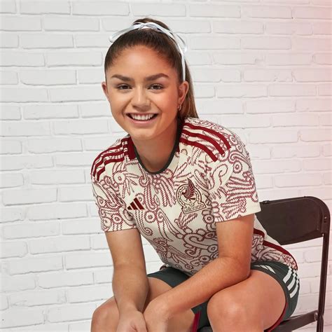 Mundial 2022: las camisetas de los equipos de Argentina y México