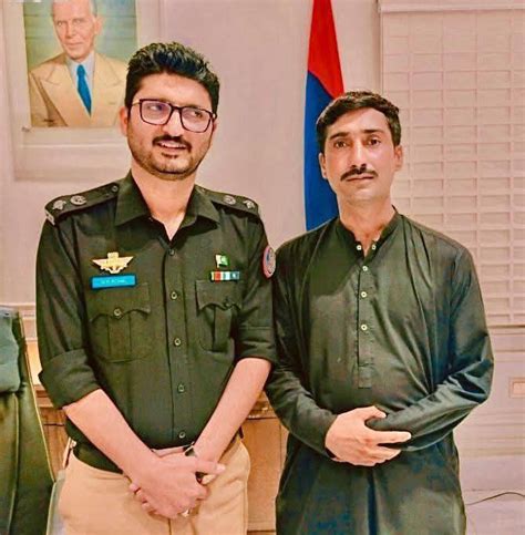 kos kom karachi