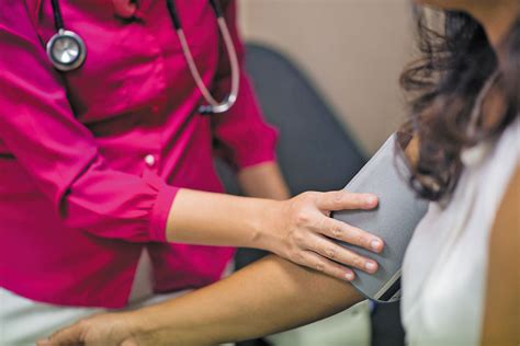 Does high blood pressure cause headaches or other symptoms? - Harvard ...