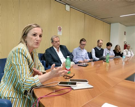 COMPETENZA NELLO SPORT SIGNIFICA FAR ACCADERE LE COSE. FAR CRESCERE LE