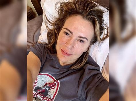 Alyssa Milano Shows Off Natural Face For 50th Birthday