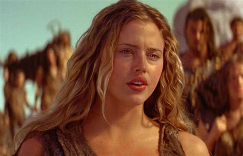 What Ever Happened To Estella Warren, 'Daena' From Planet of the Apes ...