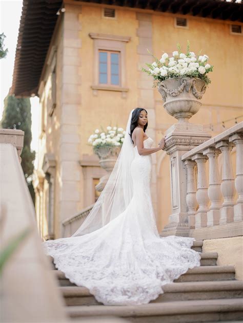 Cool Italian Wedding (With Florals, Cigars and a Motorbike) #3308195