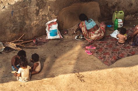 A,Poor,Family,Of,Six,People,Living,On,The,Floor - Humanium