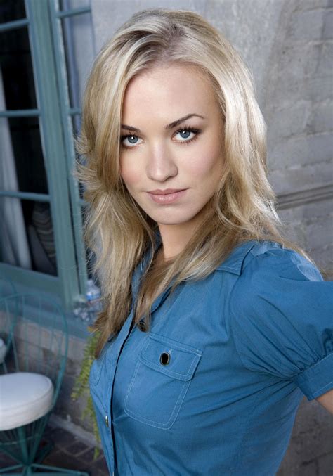 Yvonne Strahovski - Actor - CineMagia.ro