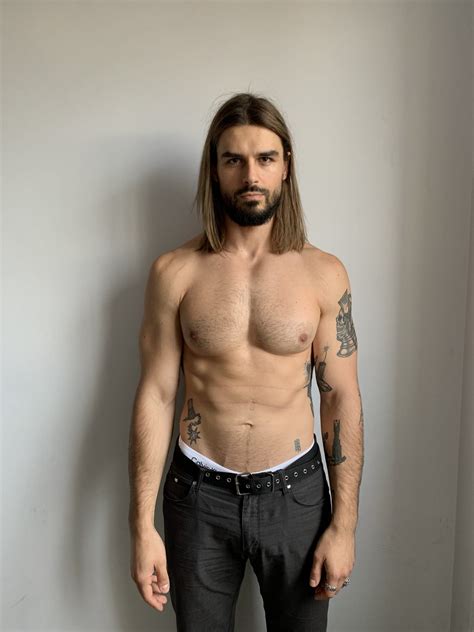 MART LACHEV - No Limits Models Agency