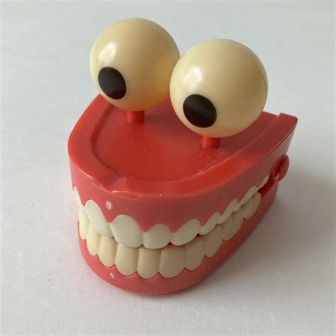 👀 Vintage wind-up toy teeth with eyeballs!... - Depop