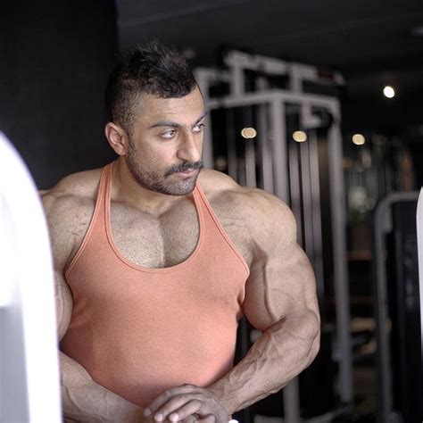 Image posted on Jul 12, 2019 – @arabmusclegods on Tumblr