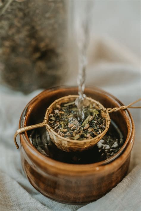 Tea Blending 101 Mini Course - Herbal Academy