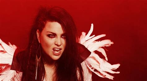 'The Chain' Video Klibi Yayınlandı - Evanescence Türkiye Fan Sitesi
