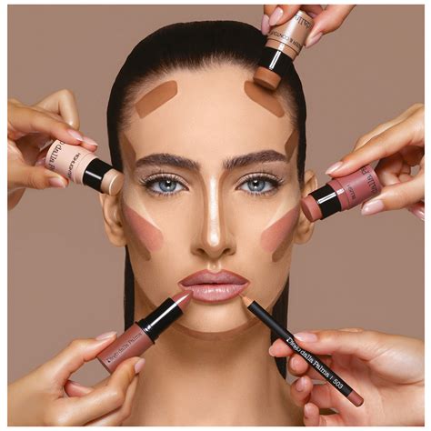 Scopri il nuovo contouring make-up | Rossi Profumi