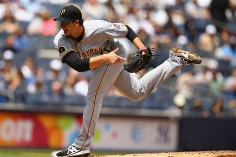 pregame charlie mortons curveball breaking    bucs dugout