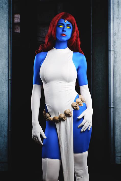 Marvel's Classic Mystique Cosplays are Mutant & Proud - Bell of Lost Souls