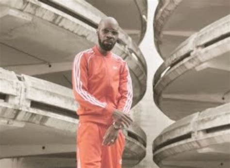 kossi devoile son projet passe le relais