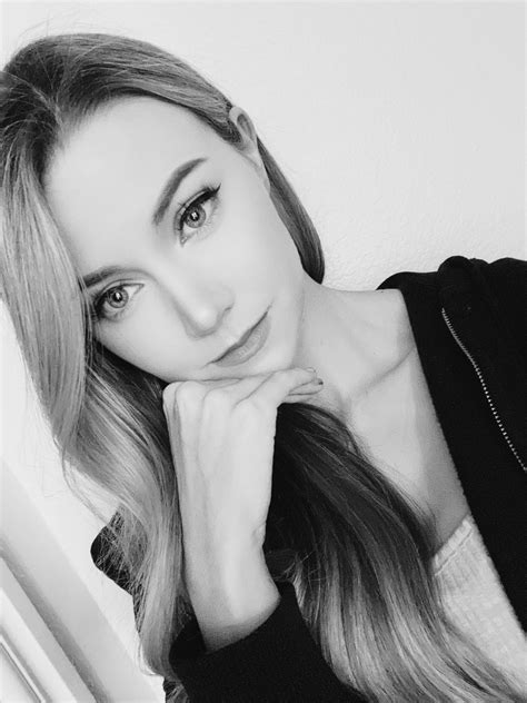 Dizzy on Twitter: "🤍 https://t.co/WtguBFSl4a" / Twitter