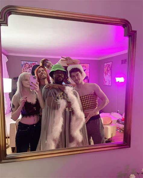 Lauren (@iamlaurren) • Instagram photos and videos