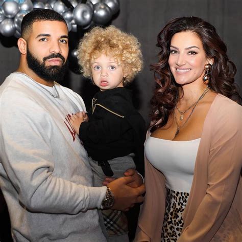 Hijo de Drake juega baloncesto como todo un experto