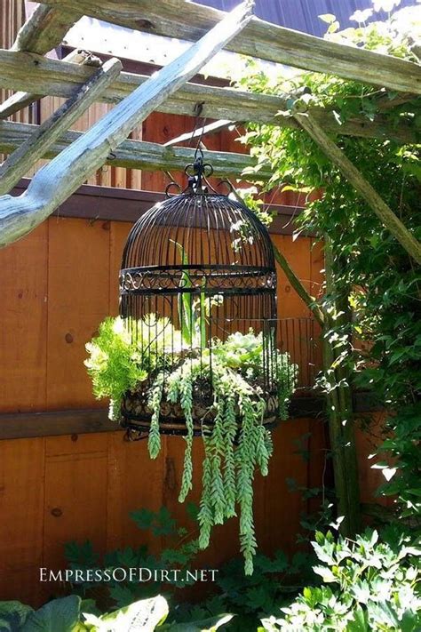 Garden Art Projects | Upcycle Art