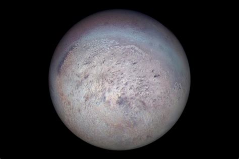 Triton – Neptune's satellite, unusual moon, dwarf planet