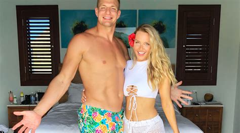 Rob Gronkowski girlfriend: Who is Camille Kostek? - Swimsuit | SI.com