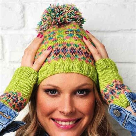 Free bobble hat knitting pattern — Gathered | Knitted hats, Hat knitting patterns, Knitting