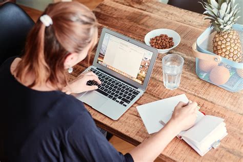 The Ultimate Kettlebell Buying Guide: How To Choose The Right Weight