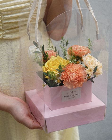 Where to search for the most recent Newport obits 8