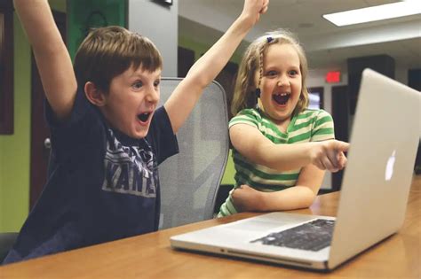 How to Use Video in the ESL Classroom | Videos for ESL Students