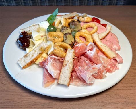 Locals prepare as Bethpage NY weather takes a sudden turn 12