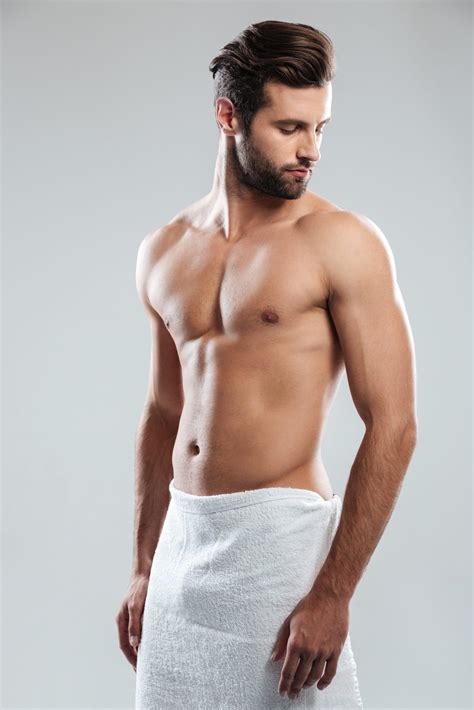 Man Breast Reduction (Gynecomastia) in Fairfax, VA
