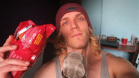 ASMR Eating Crunchy Food - YouTube