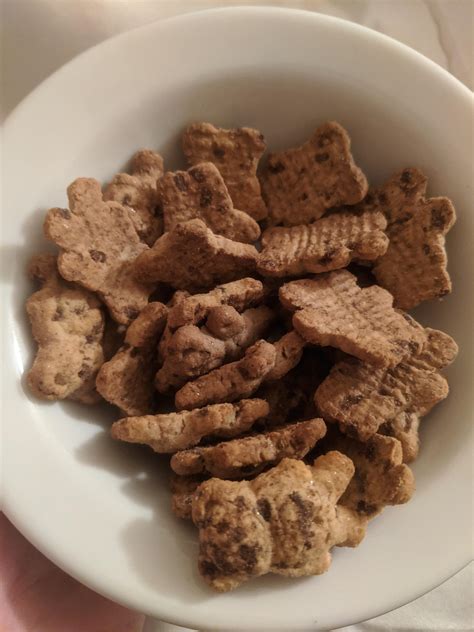 24 chocolate chip teddy grahams for 130 😍 : r/1200isplenty