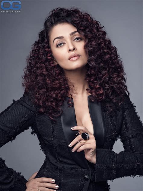 Aishwarya Rai nackt, Nacktbilder, Playboy, Nacktfotos, Fakes, Oben Ohne