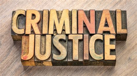 reasons  majoring  criminal justice leads   fulfilling