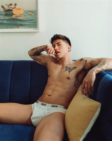 Brando Arjona 🤍 (@bagarjona) • Instagram photos and videos