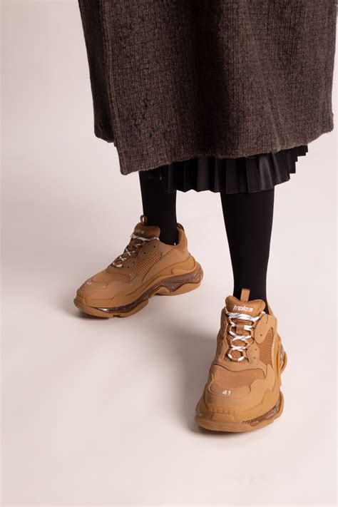 83 best Balenciaga Triple images on Pholder | Designer Reps, Fashion ...