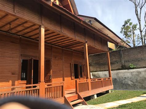 beranda rumah kampung tradisional hotels  serai indonesien ab