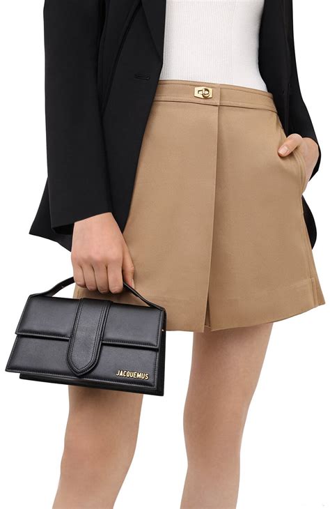 benefits   black handbag style versatility  elegance