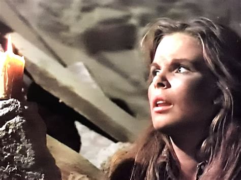Sara Lane - actress - biography, photo, best movies and TV shows