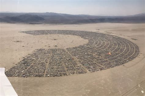 The Meaning Behind the Astounding Architecture of Burning Man | Azure ...