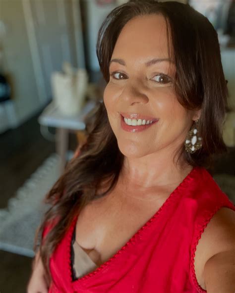 Amy Lyn (@amylyndalesio) • Instagram photos and videos