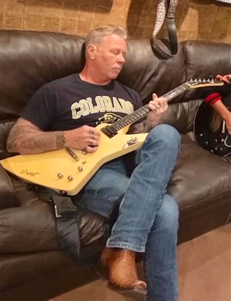 James Hetfield with his original 1984 “So What” Gibson Explorer | James ...