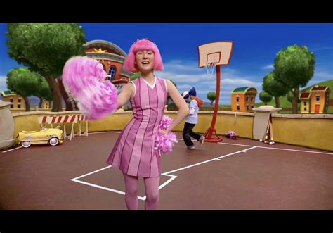 LazyTown (2002)