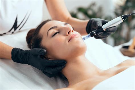 Leading Edge Dermatology® | Double Board-Certified Dermatologist and