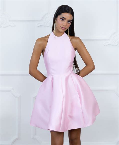 Vestido Madrina Bautizo: Elegancia para un gran día - CLARO Boutique