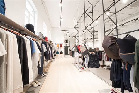 The Vanderlust, Brandshop