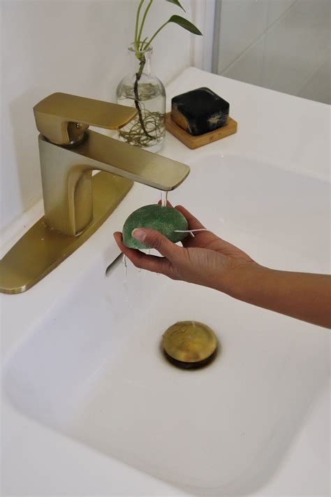 Konjac Facial Cleansing Sponge | Konjac sponge, Facial cleansing, Natural cleanser