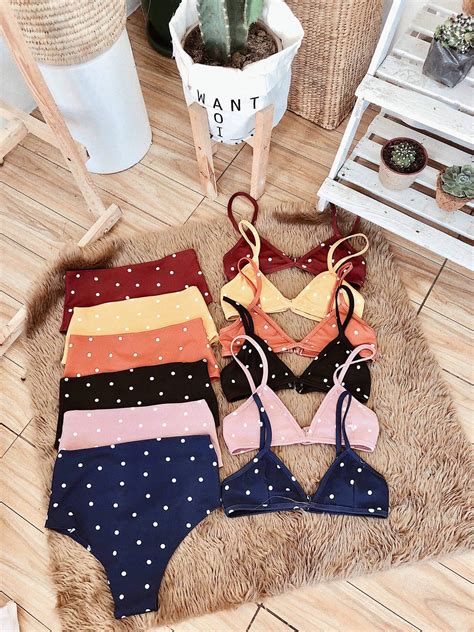 DRESS UP - New summer collections are here. Add this app...